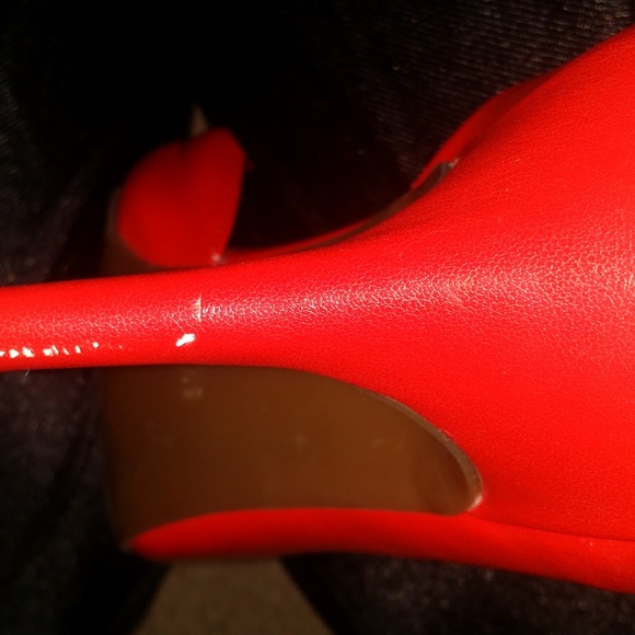 Marc Fisher Red-orange Heels - Picture 7 of 7